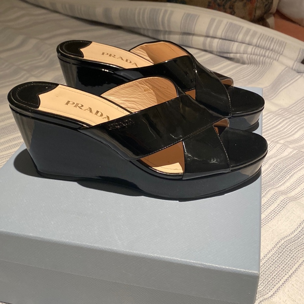 Nero Prada crossover wedge sandals. Size 37